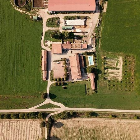 Agriturismo Albero Del Latte Bagnolo San Vito Buitenkant foto
