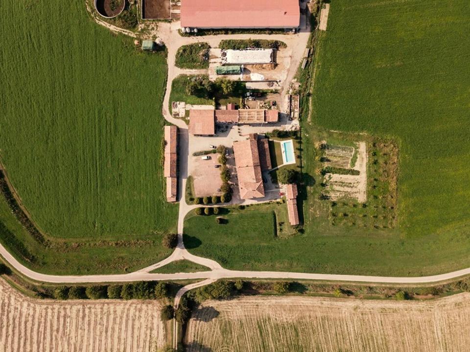 Agriturismo Albero Del Latte Bagnolo San Vito Buitenkant foto